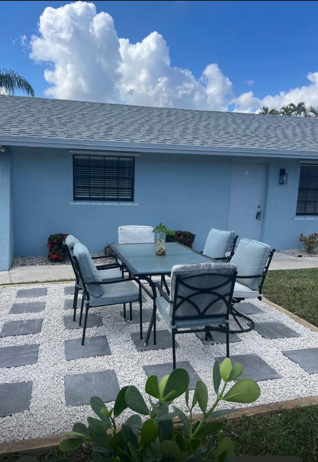 4791 Elmhurst Road, Unit B West Palm Beach, FL 33417 - Photo 7 of 8 WhatsApp Image 2026-02-03 at 08.43.39