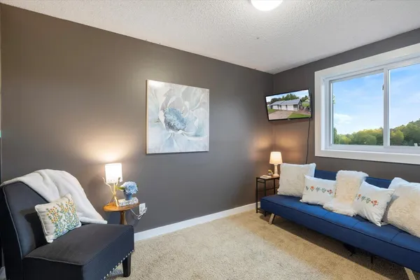 $349,999 | 808 Center Drive, Chisholm, MN 55719