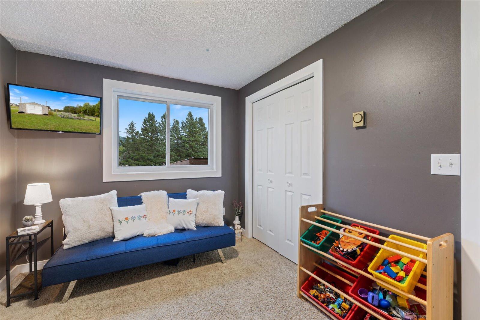 808 Center Drive Chisholm, MN 55719 - Photo 25 of 63