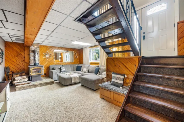 $370,000 | 808 Center Drive, Chisholm, MN 55719