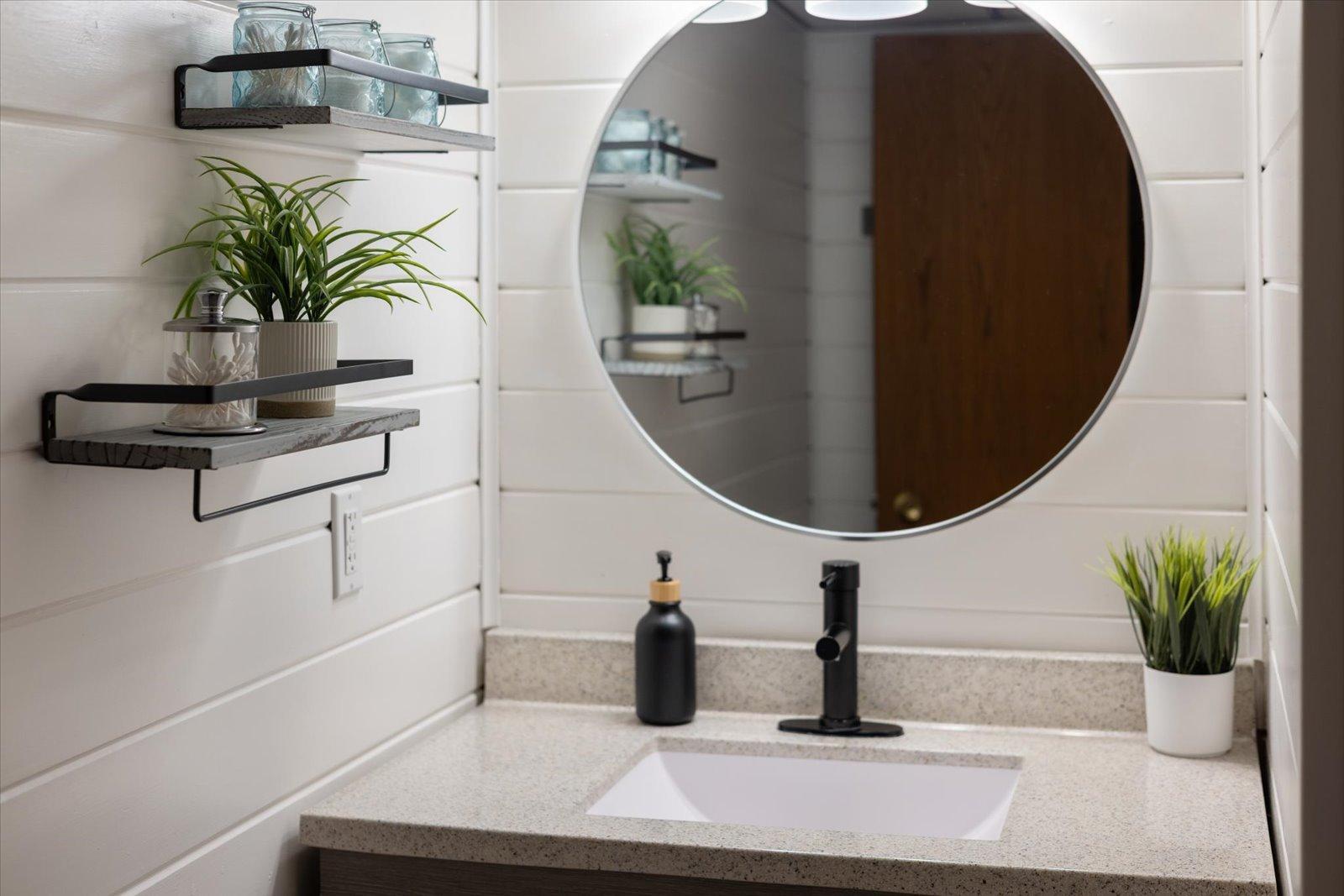 808 Center Drive Chisholm, MN 55719 - Photo 36 of 63