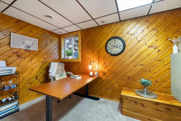 $349,999 | 808 Center Drive, Chisholm, MN 55719