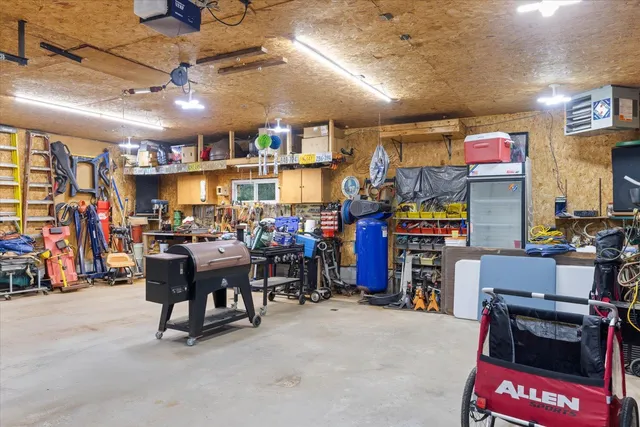 $370,000 | 808 Center Drive, Chisholm, MN 55719