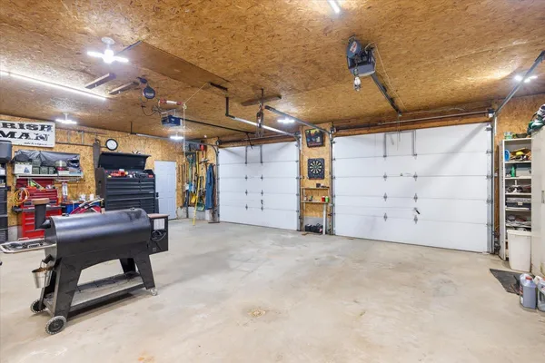 $365,000 | 808 Center Drive, Chisholm, MN 55719