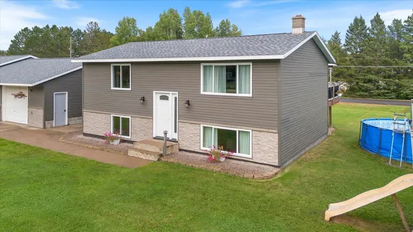 $365,000 | 808 Center Drive, Chisholm, MN 55719