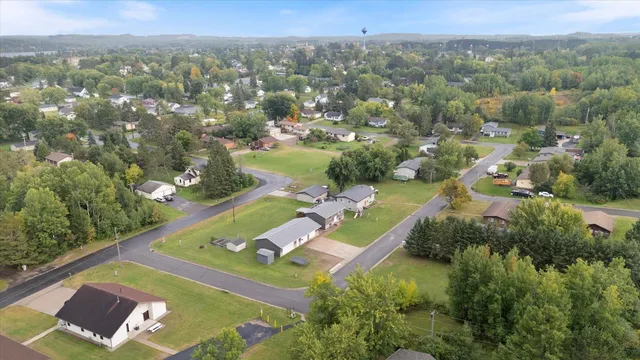 $370,000 | 808 Center Drive, Chisholm, MN 55719