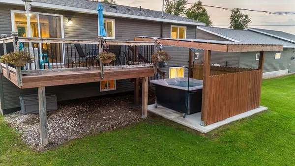 $349,999 | 808 Center Drive, Chisholm, MN 55719