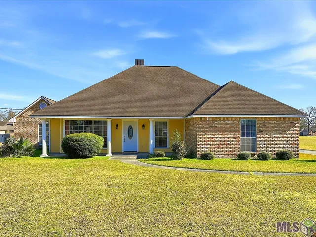 $359,000 | 2110 South Ormond Avenue, Gonzales, LA 70737