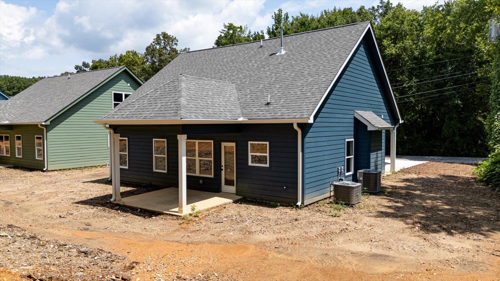 4797 Green Shanty Road Ooltewah, TN 37363 - Photo 3 of 34 03-4797 Green Shanty Rd-3