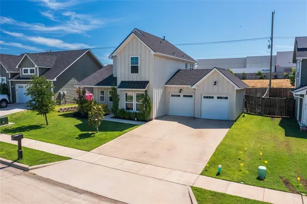 $369,000 | 4721 Dry Creek Road, Sherman, TX 75092