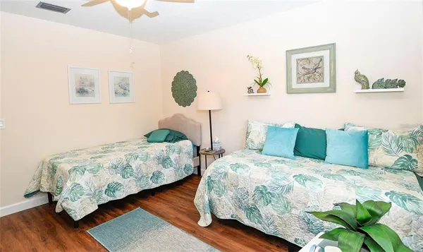 $319,000 | 2225 Cypress Court, Unit 2C, Tavares, FL 32778