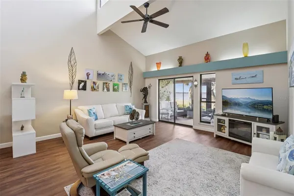 $319,000 | 2225 Cypress Court, Unit 2C, Tavares, FL 32778