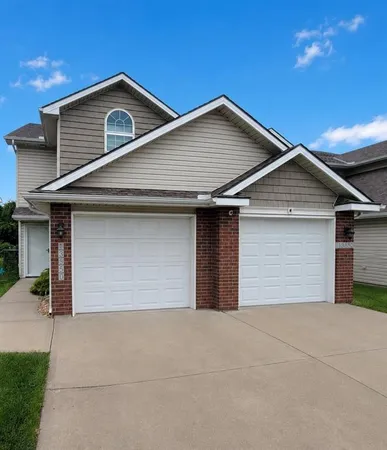 $239,000 | 13650 Oak Valley Drive, Platte City, MO 64079