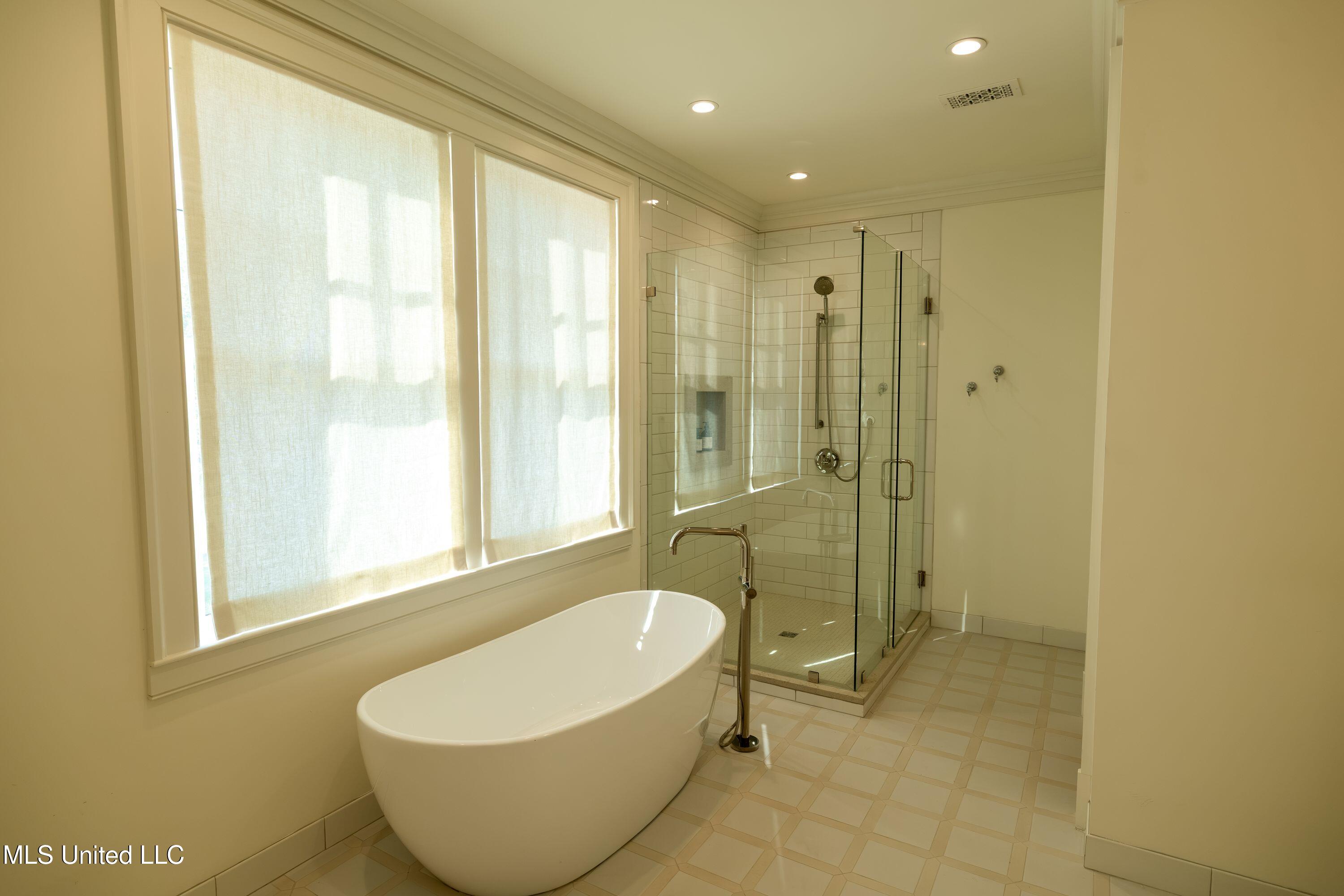 1405 Church Hill Road Natchez, MS 39120 - Photo 54 of 87 0M3A0199