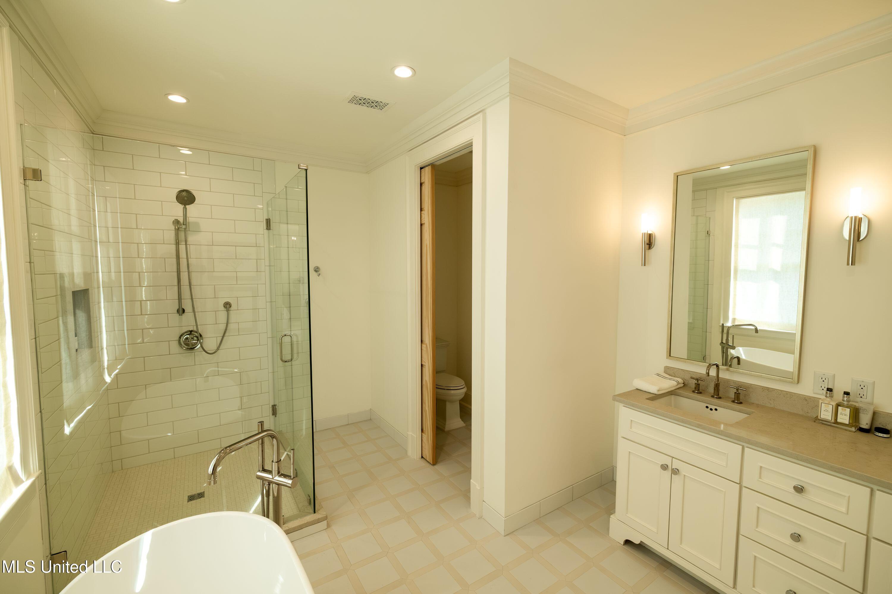 1405 Church Hill Road Natchez, MS 39120 - Photo 55 of 87 0M3A0202