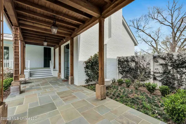 $2,595,000 | 1405 Church Hill Road, Natchez, MS 39120