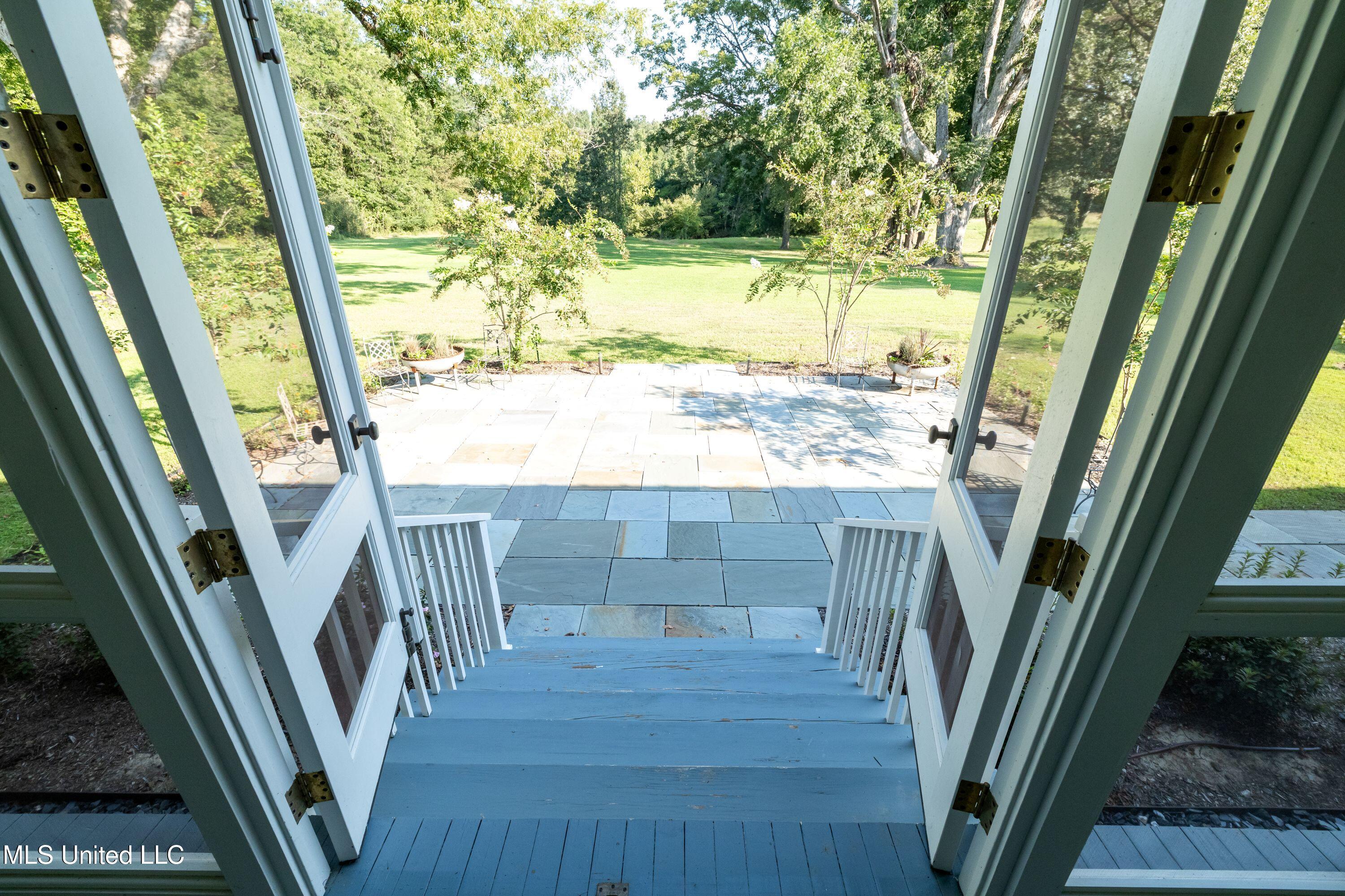 1405 Church Hill Road Natchez, MS 39120 - Photo 64 of 87 0M3A0224