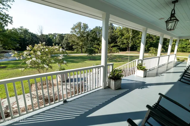 $2,595,000 | 1405 Church Hill Road, Natchez, MS 39120