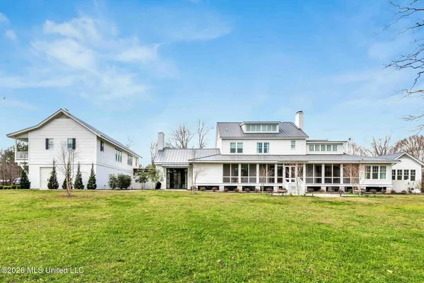 $2,595,000 | 1405 Church Hill Road, Natchez, MS 39120