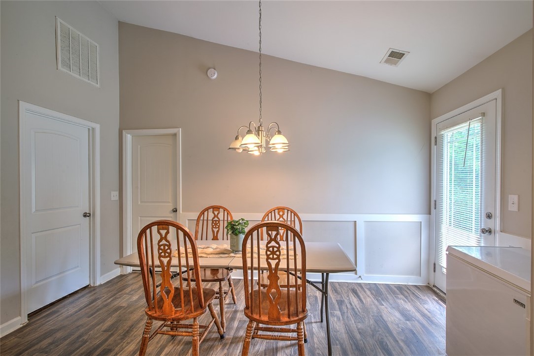 109 Roberts Drive Anderson, SC 29621 - Photo 14 of 17 Gallery Image 14