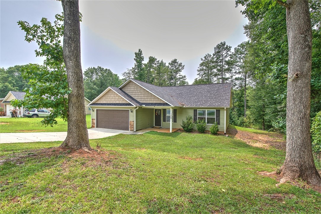 109 Roberts Drive Anderson, SC 29621 - Photo 17 of 17 Gallery Image 17