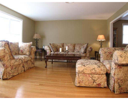 78 Longmeadow Road Norwood, MA 02062 - Photo 2 of 9 Gallery Image 2