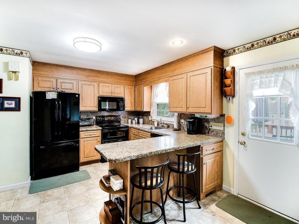 43 Miller Road Akron, PA 17501 - Photo 10 of 28