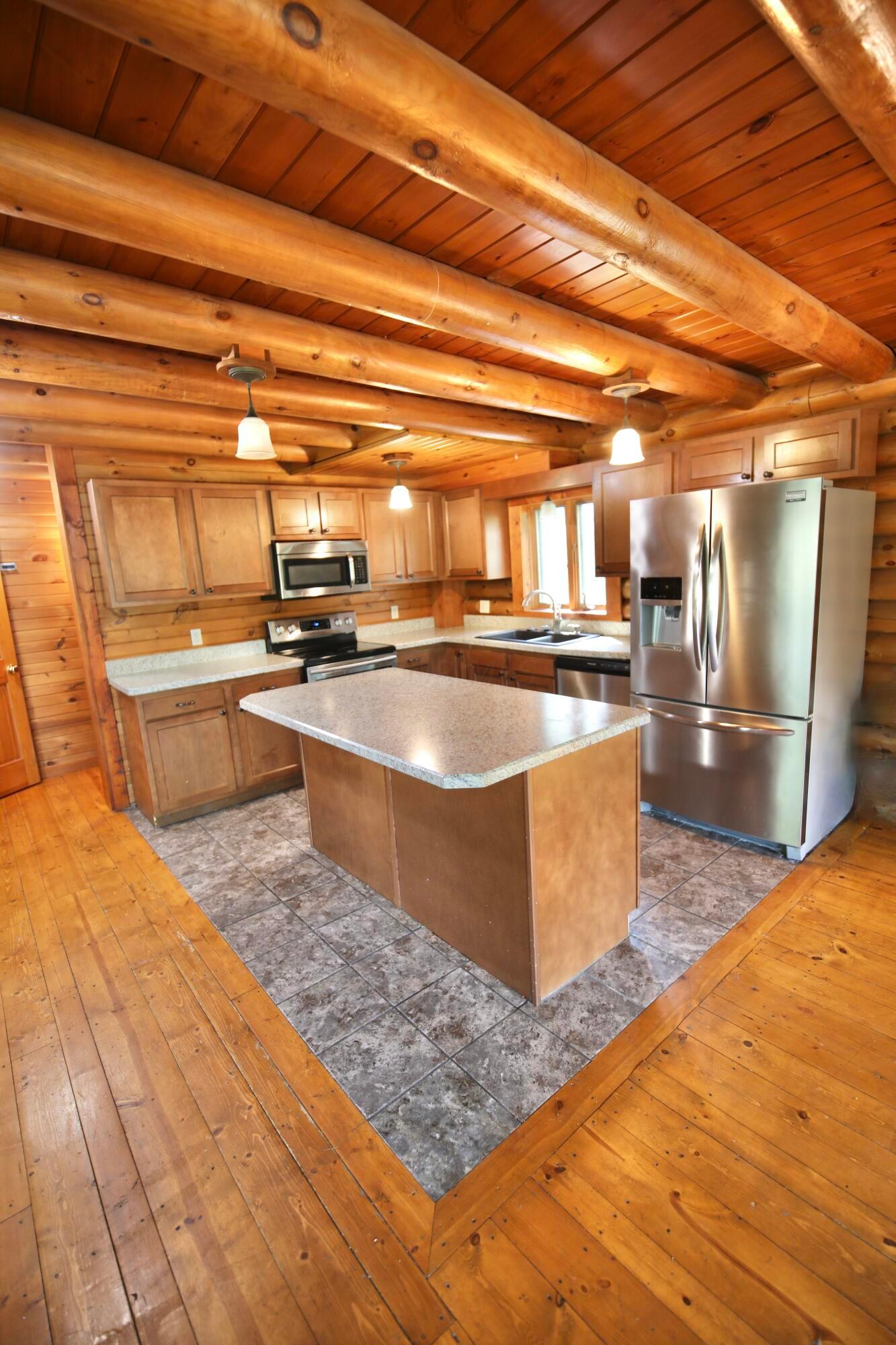538 Armstrong Road Delaware, OH 43015 - Photo 3 of 109 kitchen