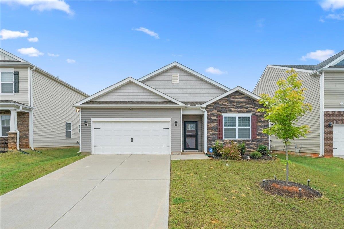 51 Oak Edge Lane Greer, SC 29651 - Photo 1 of 41
