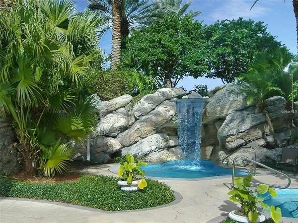 $199,000 | 7320 Westpointe Boulevard, Unit 531, Orlando, FL 32835