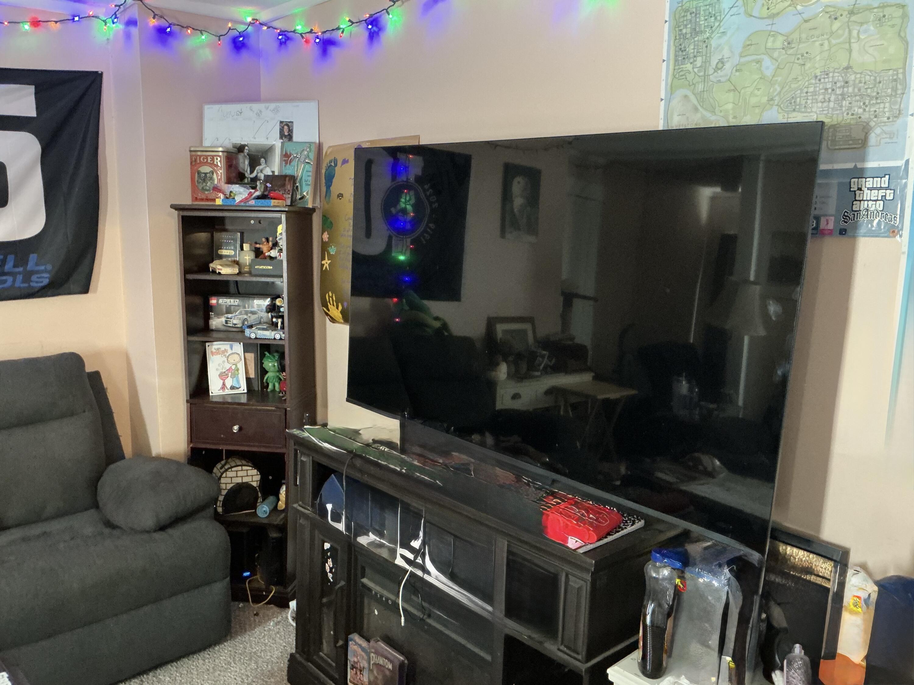 336 Main Street Corinth, ME 04427 - Photo 7 of 38 IMG_2438