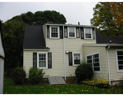 1 Benjamin Road Worcester, MA 01602 - Photo 3 of 3 Gallery Image 3