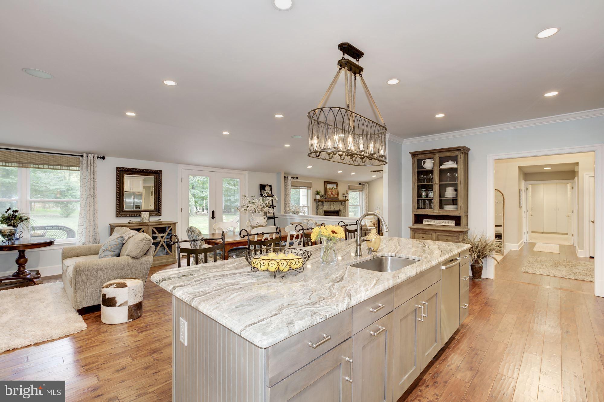 304 Springvale Road Great Falls, VA 22066 - Photo 9 of 25 Kitchen