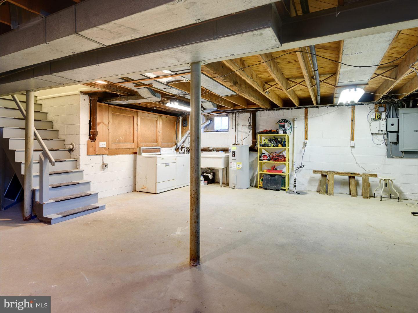 478 Lawrence Road Broomall, PA 19008 - Photo 22 of 25