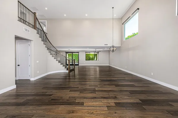 $9,500 | 3821 East Devonshire Avenue, Phoenix, AZ 85018