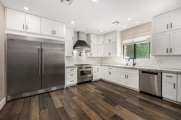 $9,500 | 3821 East Devonshire Avenue, Phoenix, AZ 85018