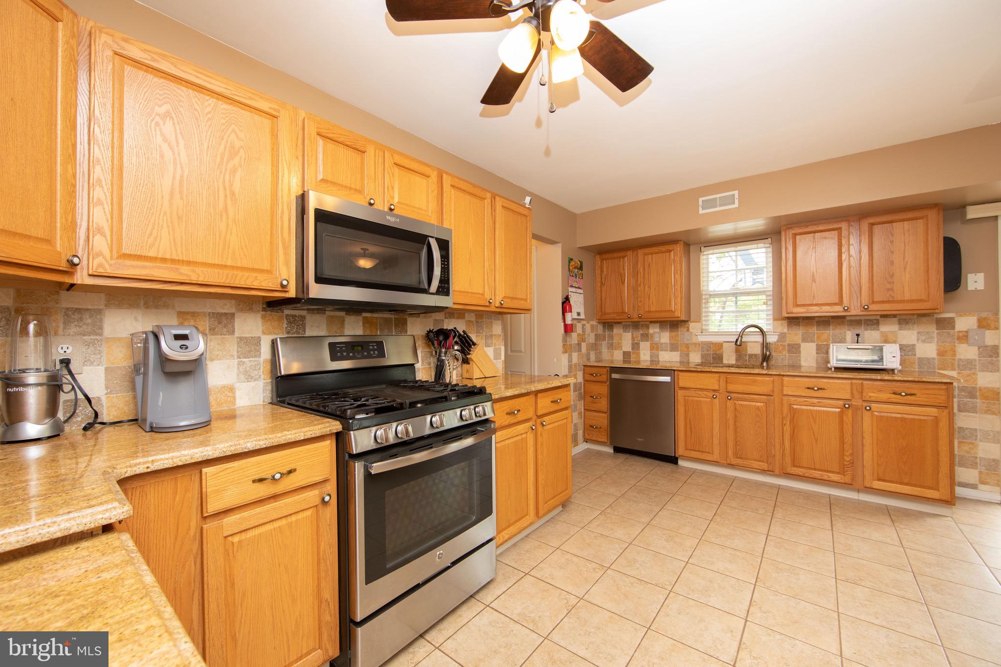 71 Sunset Drive Mount Royal, NJ 08061 - Photo 13 of 39 Kitchen