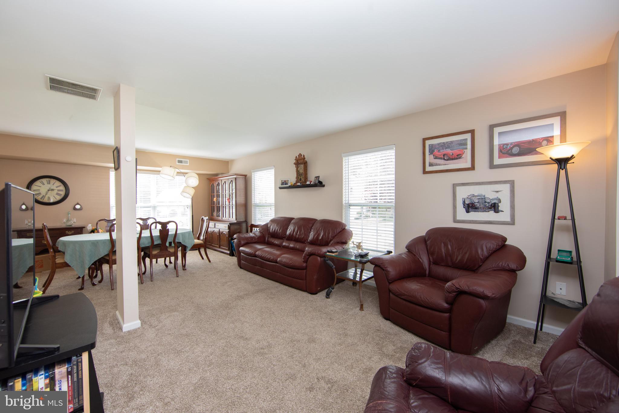71 Sunset Drive Mount Royal, NJ 08061 - Photo 7 of 39 Family Room