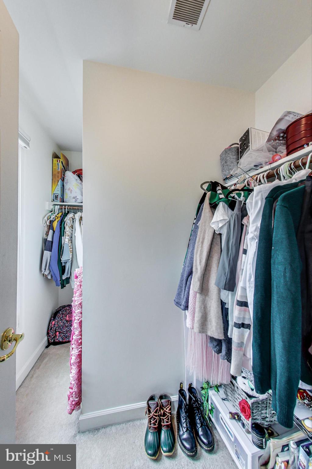 7724 Tea Table Drive Lorton, VA 22079 - Photo 33 of 47