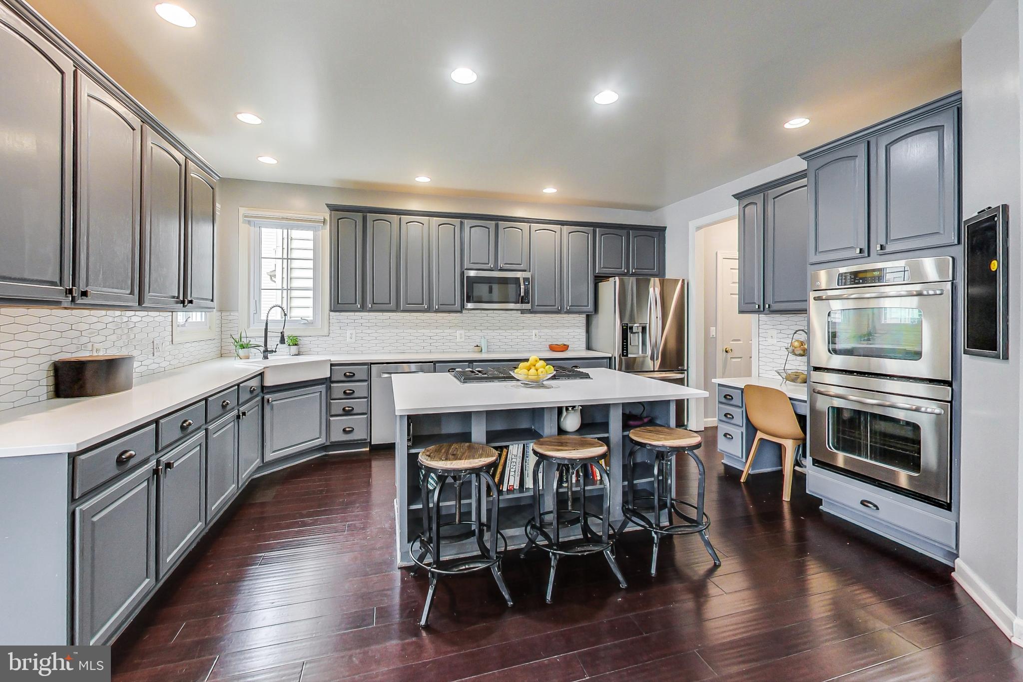 7724 Tea Table Drive Lorton, VA 22079 - Photo 10 of 47 Kitchen