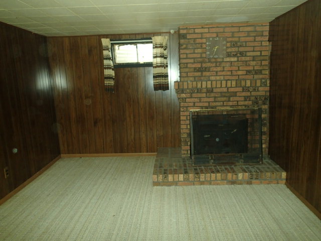 8022 Kelley Road Winnebago, IL 61088 - Photo 13 of 16