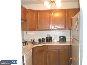 5015 C Dunbarton Road Mount Laurel, NJ 08054 - Photo 3 of 9 Kitchen