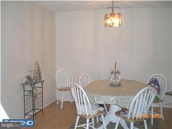 5015 C Dunbarton Road Mount Laurel, NJ 08054 - Photo 4 of 9 Dining Room