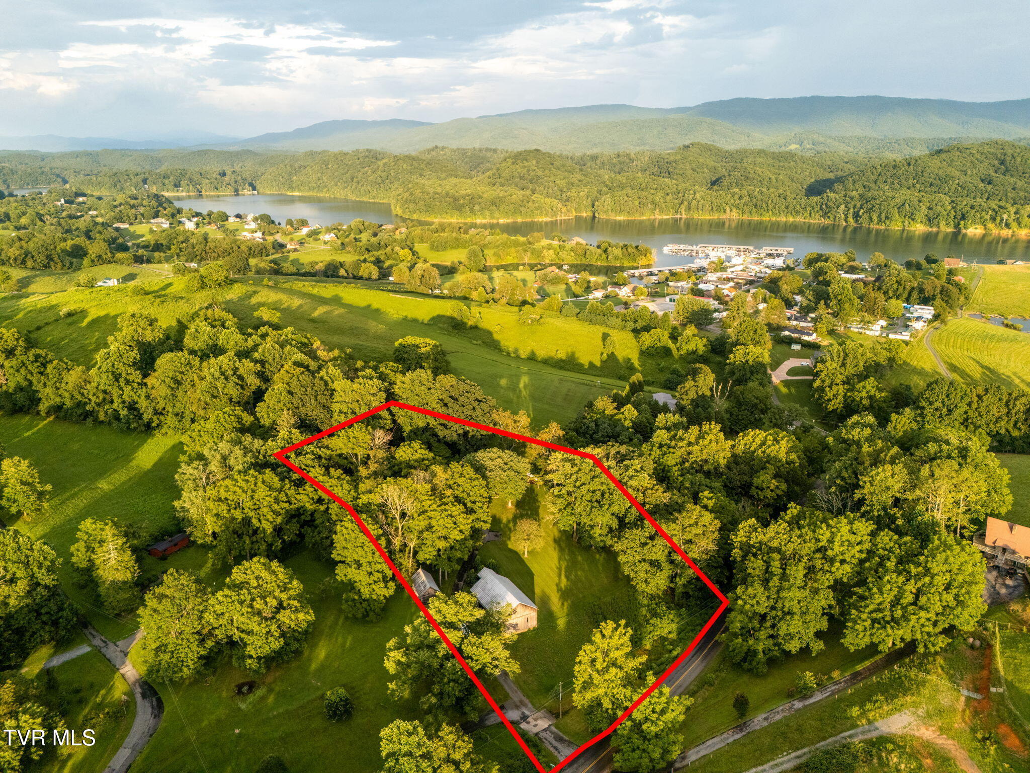 23349 Bowman Road Abingdon, VA 24211 - Photo 14 of 79 12-web-or-mls-23449-bowman-rd