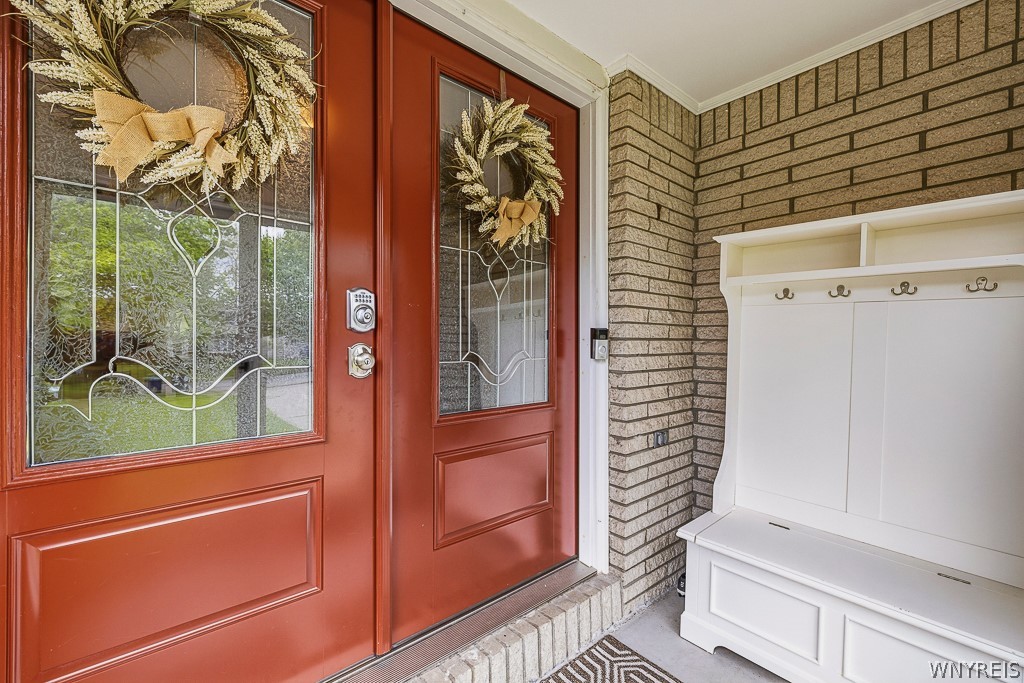 228 Countryside Lane Amherst, NY 14221 - Photo 4 of 31