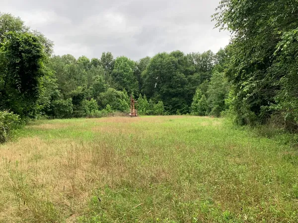 $3,098,269 | . Perry Town Road, Crosby, MS 39633