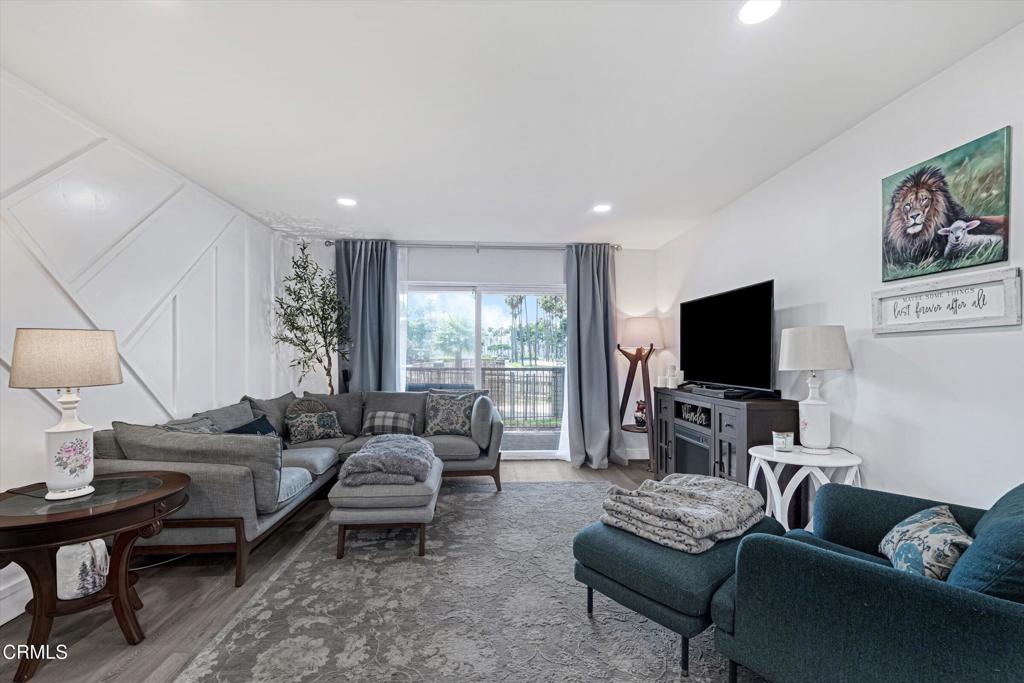 15-660 Sunfish Way-15