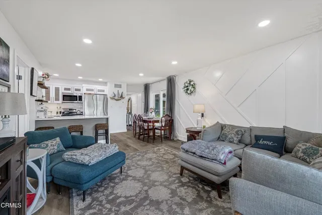 $635,900 | 660 Sunfish Way, Port Hueneme, CA 93041