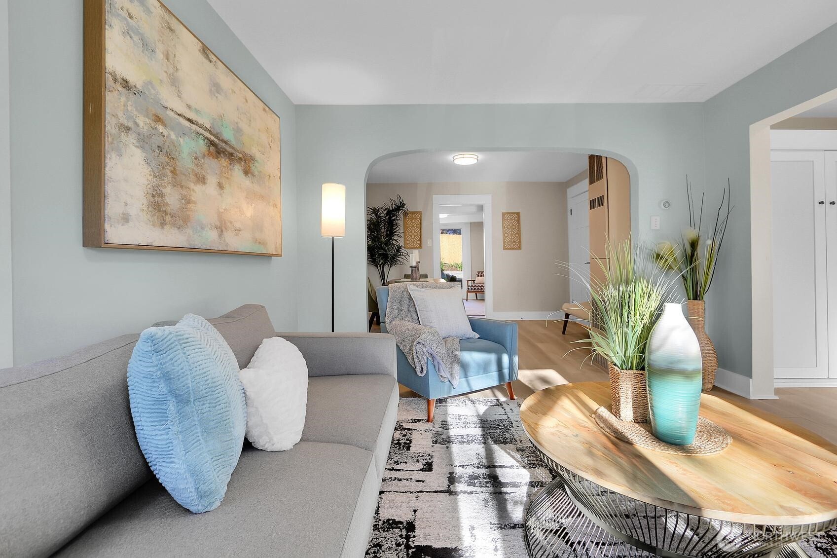 2850 Northwest 65th Street Seattle, WA 98117 - Photo 2 of 26