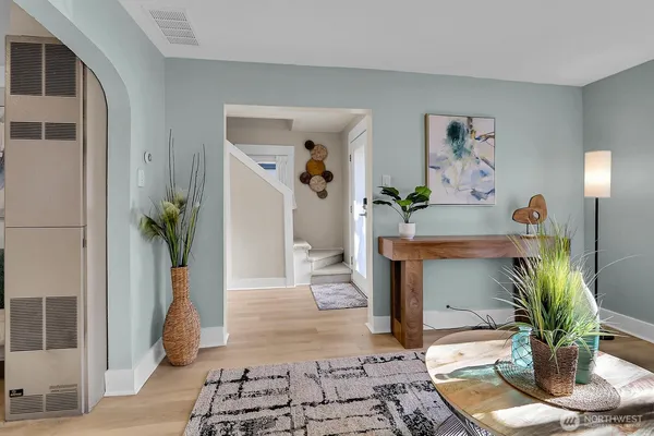 $3,500 | 2850 Northwest 65th Street, Seattle, WA 98117